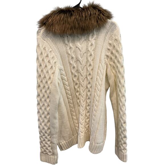 Show Me Your Mumu Sun Valley Pullover Cream Cable Knit Sweater Faux Fur Collar - Picture 8 of 15